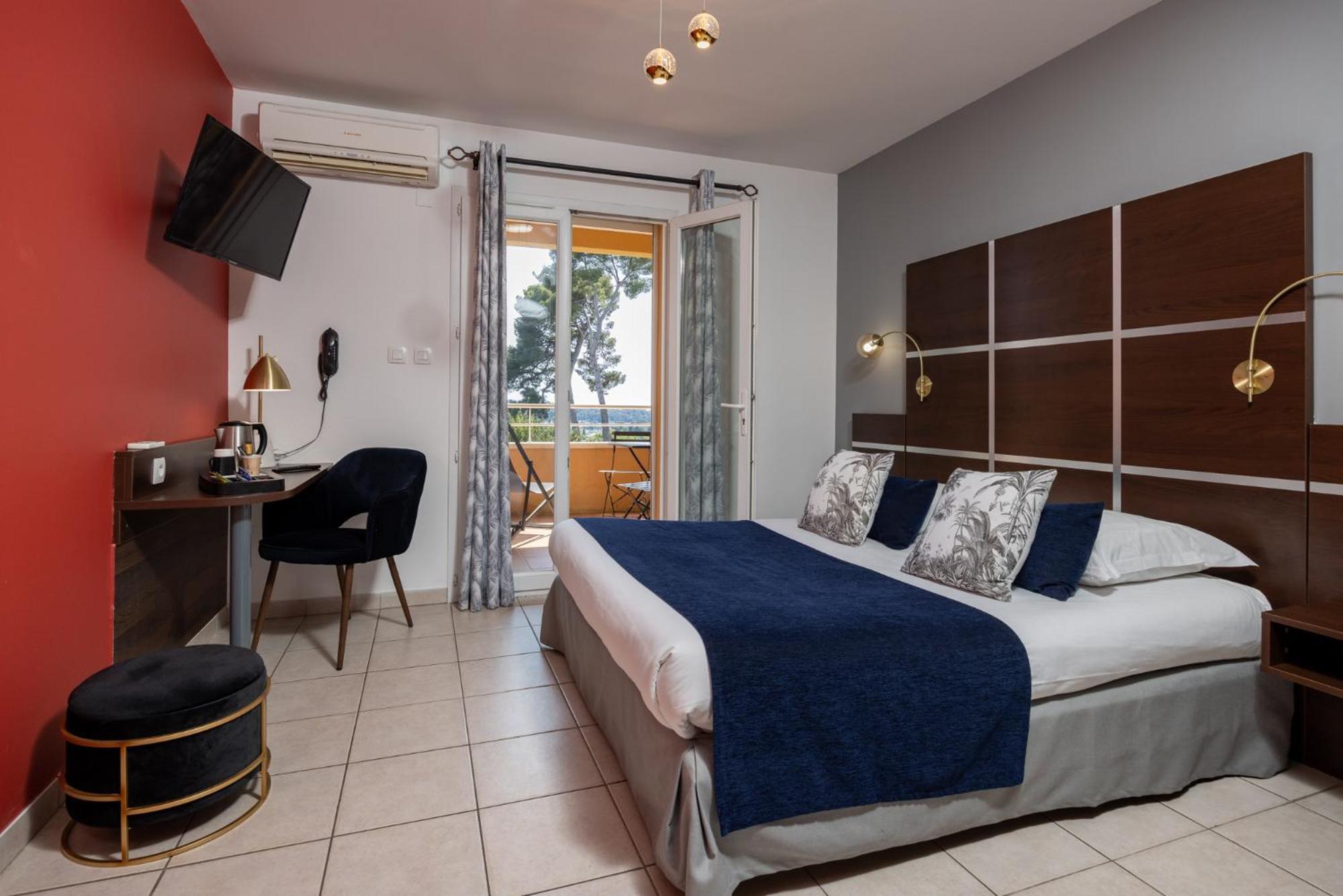 The Originals City, Hotel Cote Sud, Marseille Est Allauch Exterior photo