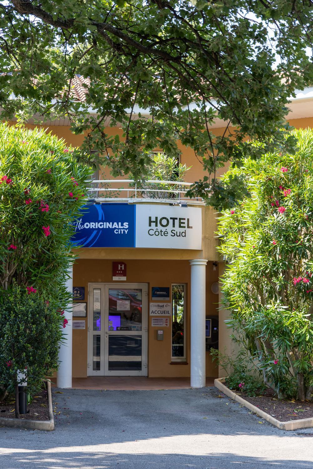 The Originals City, Hotel Cote Sud, Marseille Est Allauch Exterior photo