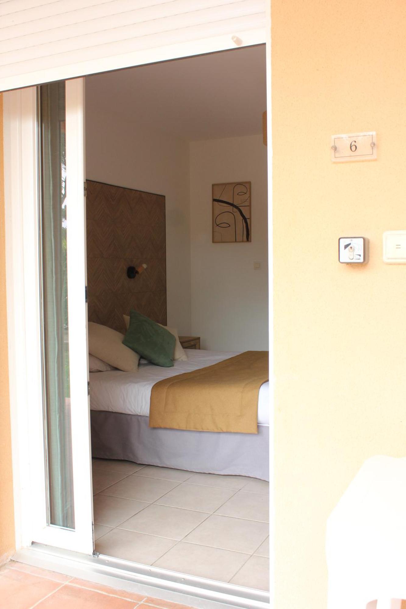 The Originals City, Hotel Cote Sud, Marseille Est Allauch Exterior photo
