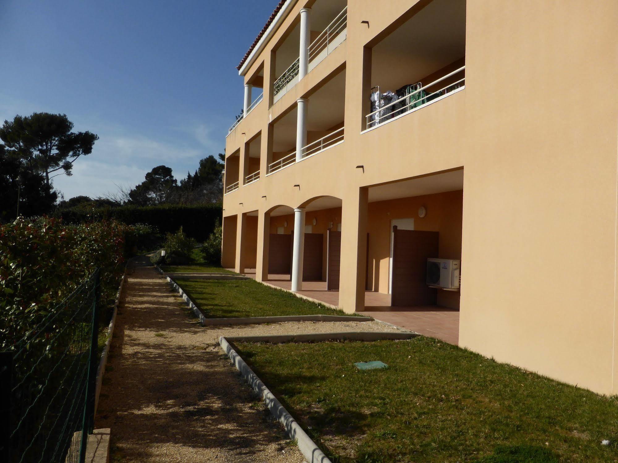 The Originals City, Hotel Cote Sud, Marseille Est Allauch Exterior photo
